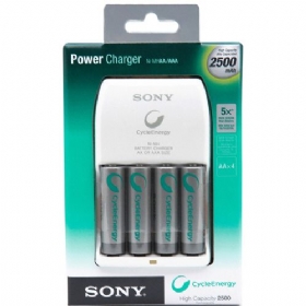 Carregador de Pilhas Sony + 4 Pilhas AA